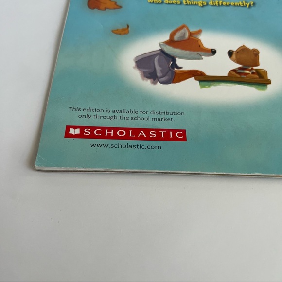 A teacher for Bear by Anne-Marie Pace, children’s paperback book - Picture 9 of 16